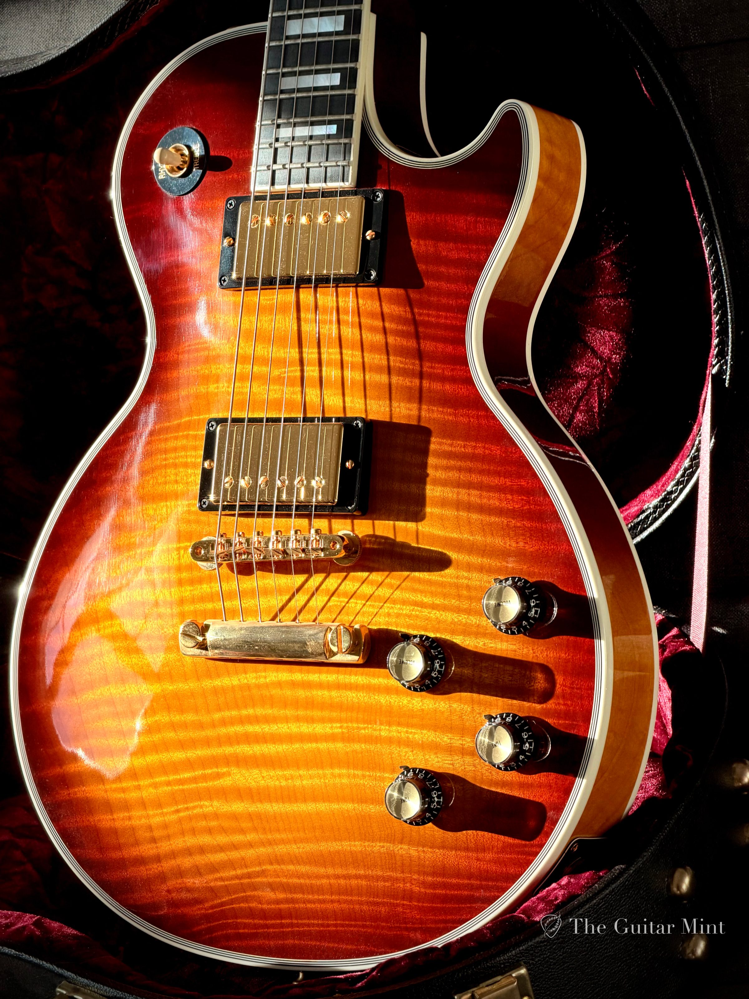 2008 - Gibson Les Paul Custom 68 Reissue, Double Flame Maple, Cherry Sunburst