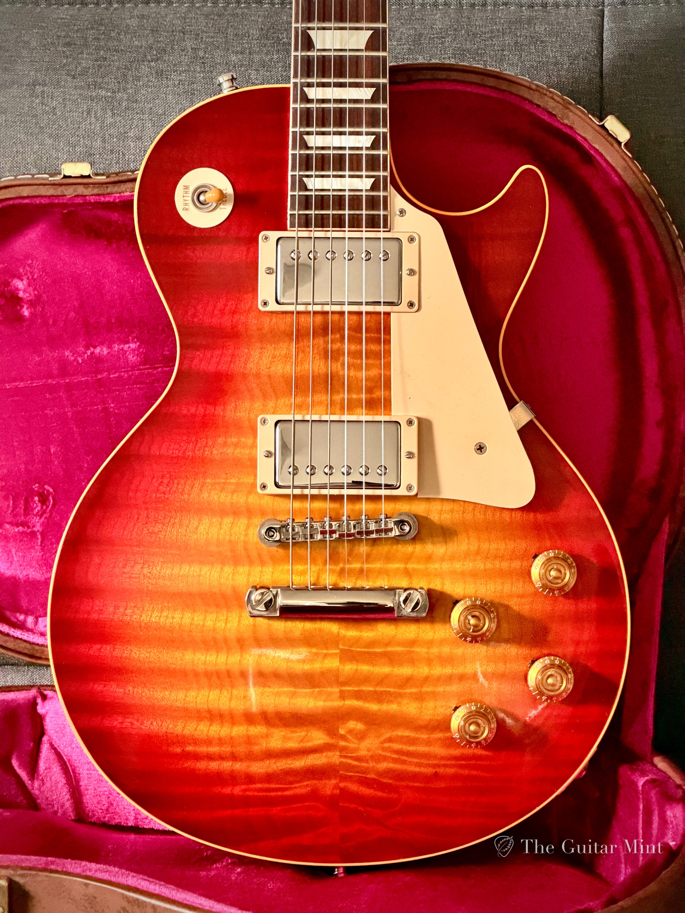 2007 - Gibson Custom Shop Les Paul R9, Quilt, Cherry Sunburst