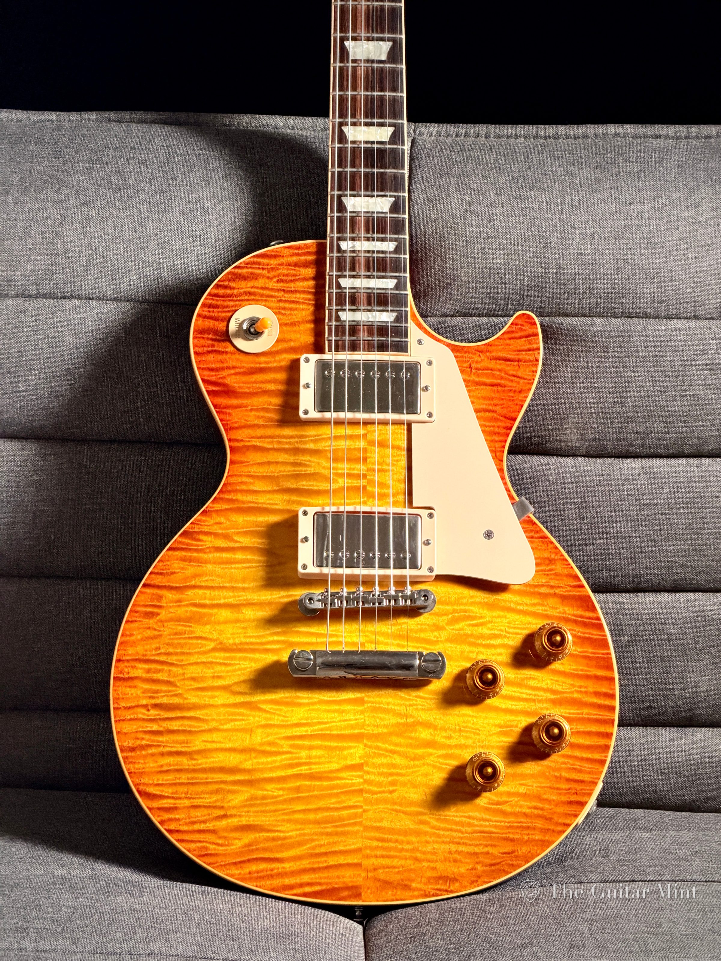 1997 - Gibson Custom Shop Les Paul R9, Flame, Faded Tea Burst