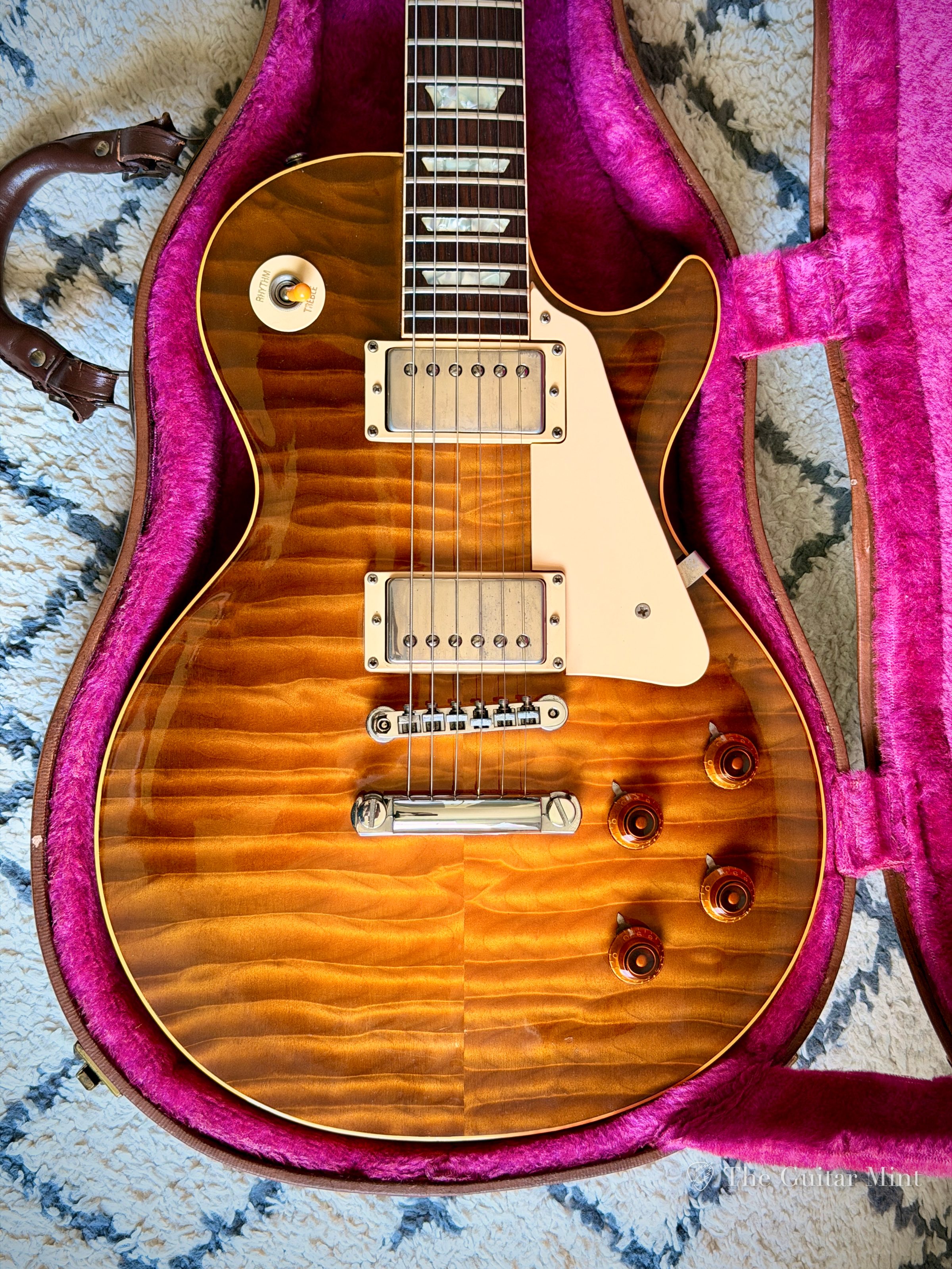 1982 - Gibson Les Paul Jimmy Wallace Model, Honeryburst, Excellent