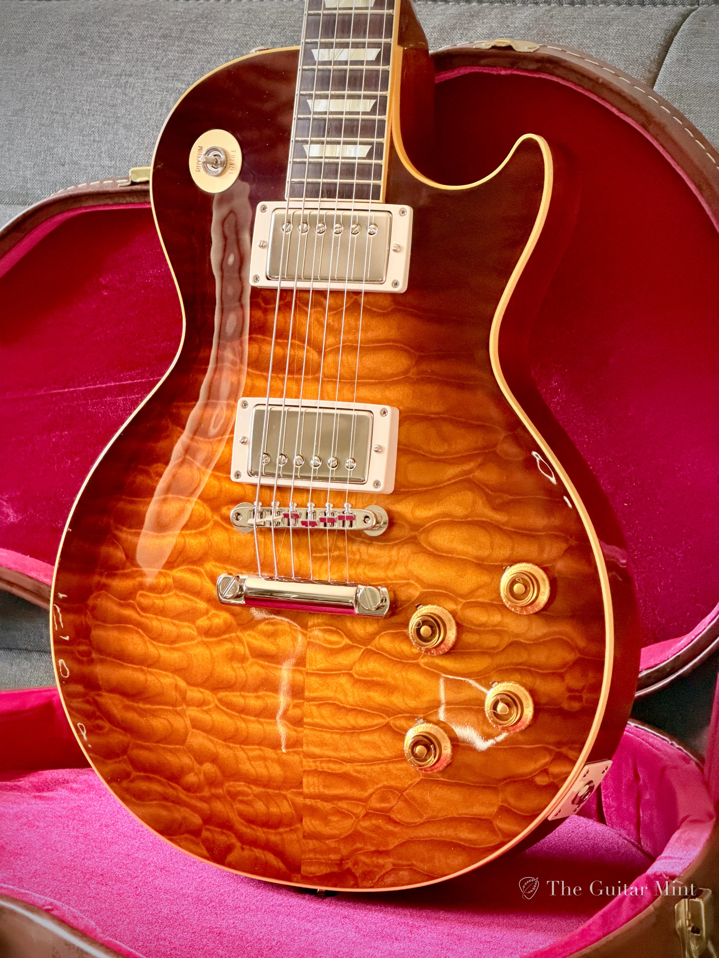 2026 - Gibson Custom Shop Les Paul R9, M2M, 5A Quilt, Factory Special, Mint