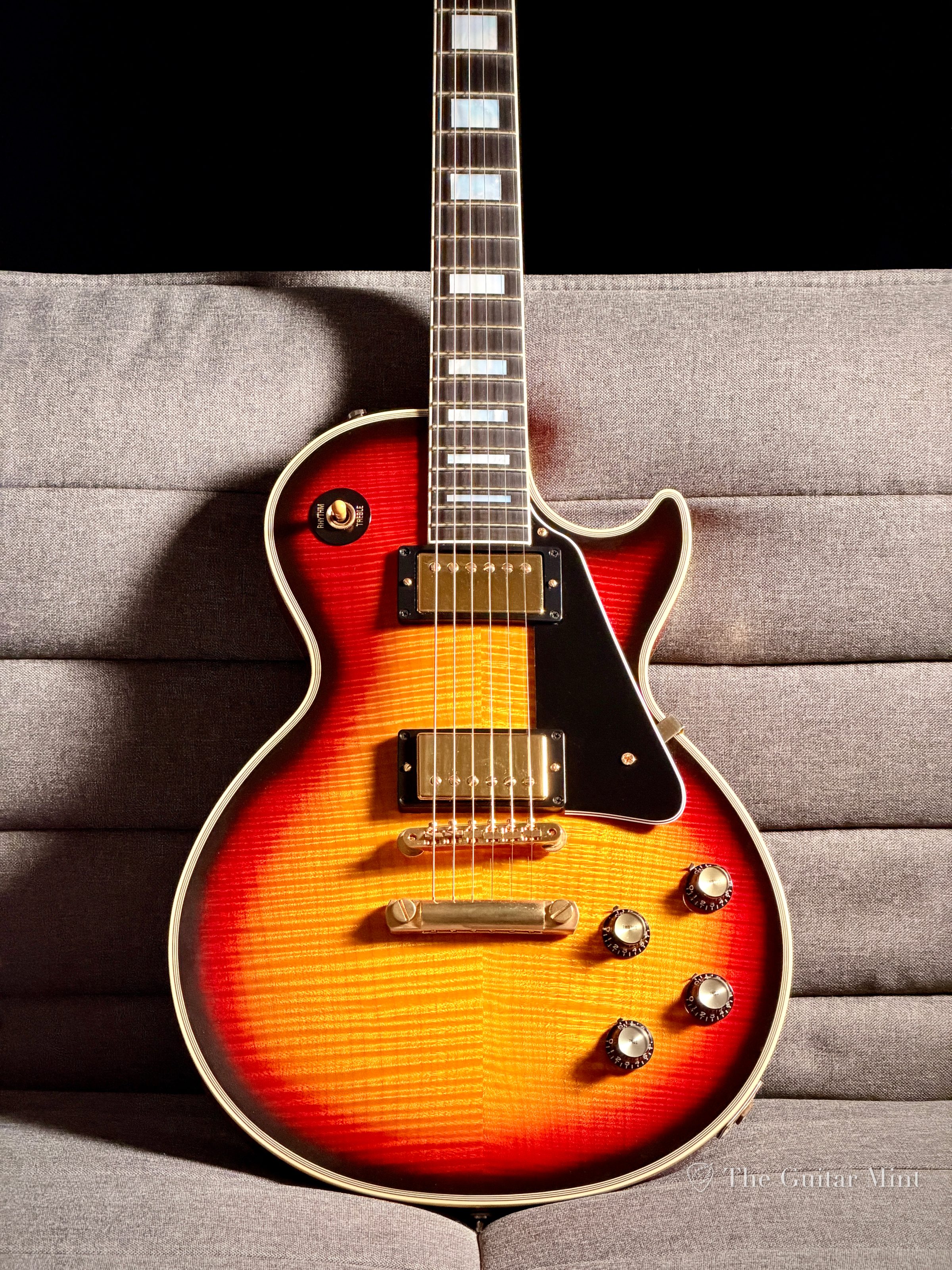 2005 - Gibson Custom Shop '68 Custom Reissue, Triburst