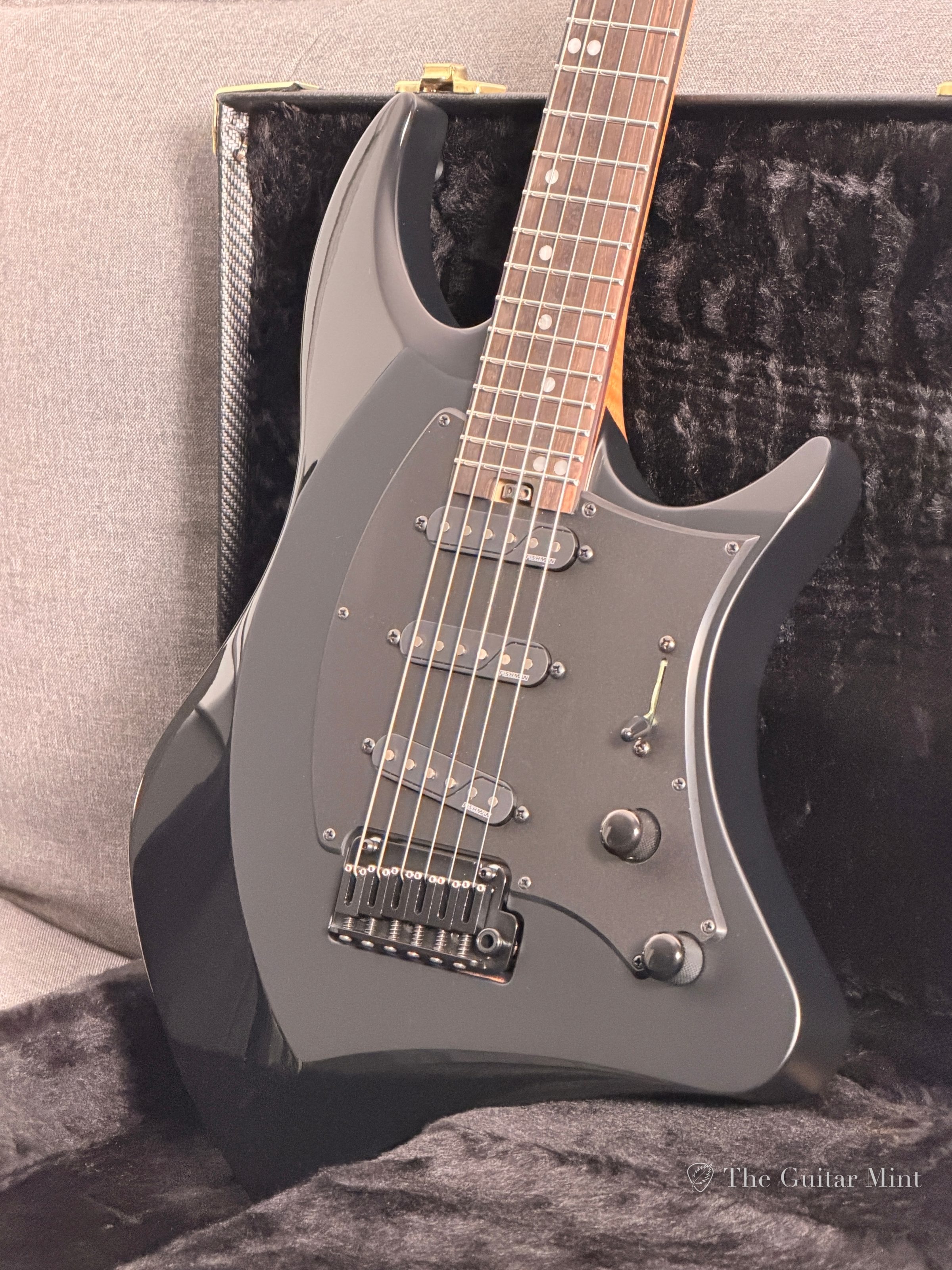 2024 - Abasi Emi 6 Master, Stealth