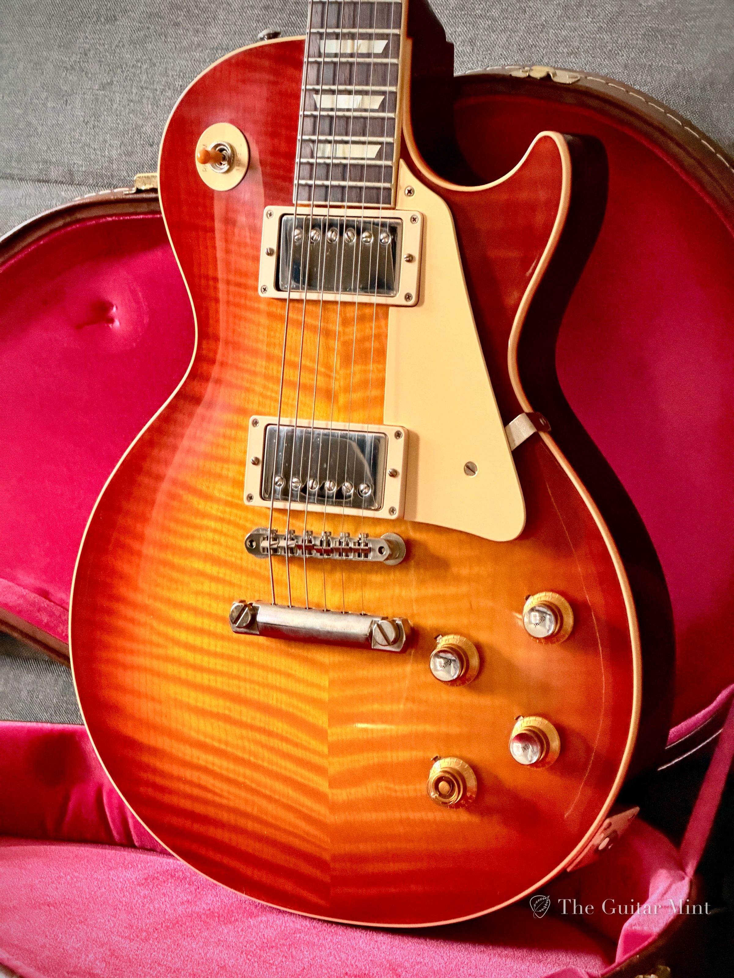2020 - Gibson Custom Shop Les Paul R0, 60th Anniversary V2 neck, Antiquity Burst
