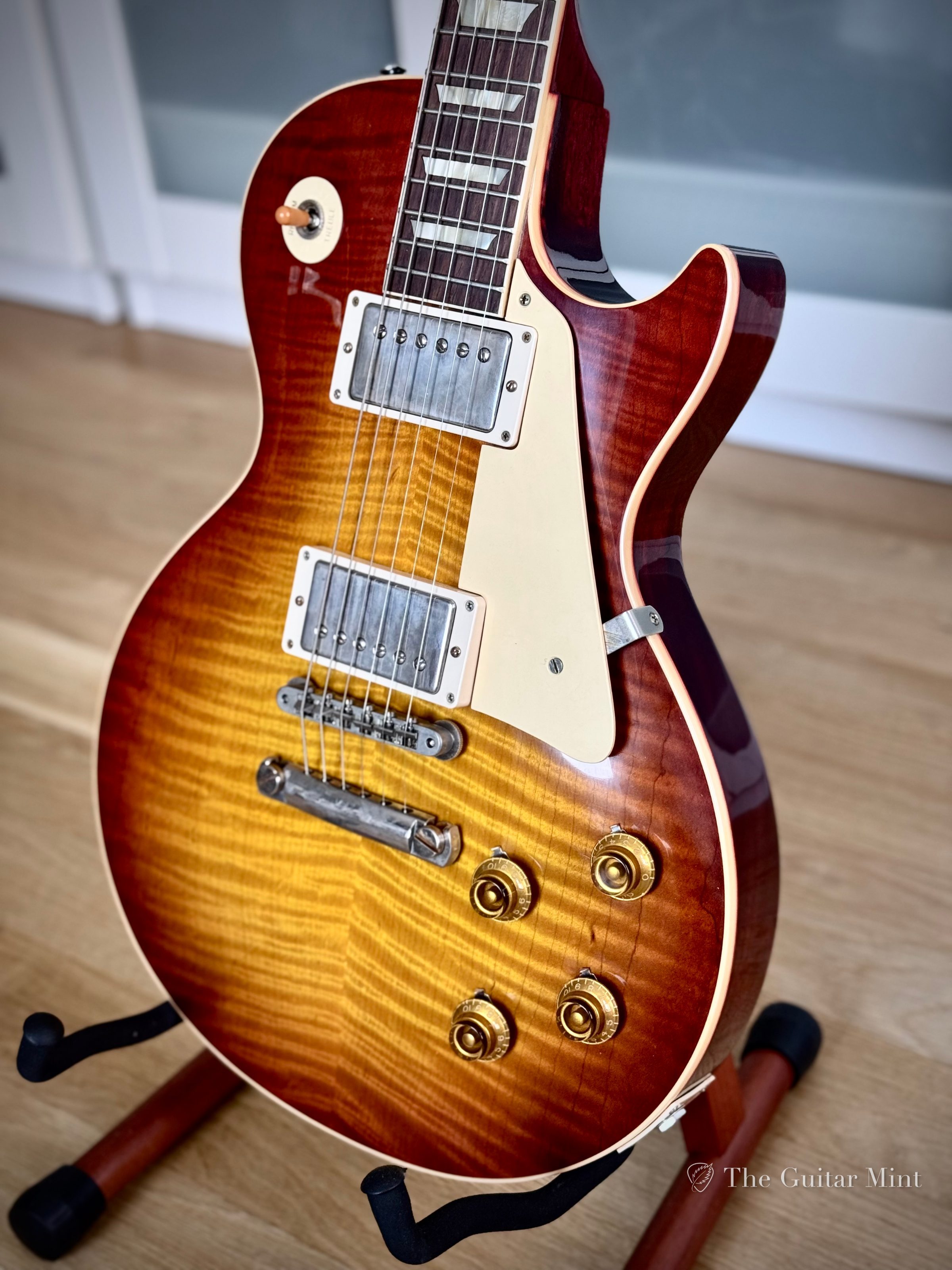 2020 - Gibson Custom Shop Les Paul R0, 60th Anniversary V1 neck, Cherry Sunburst, Mint